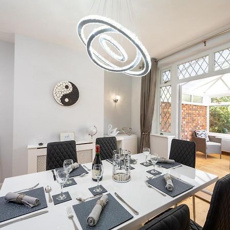 Mulberry House - Luxurious And Modern 4-Bed In Solihull Near Nec,Jlr, Airport, Resorts World, Hs2 Dış mekan fotoğraf