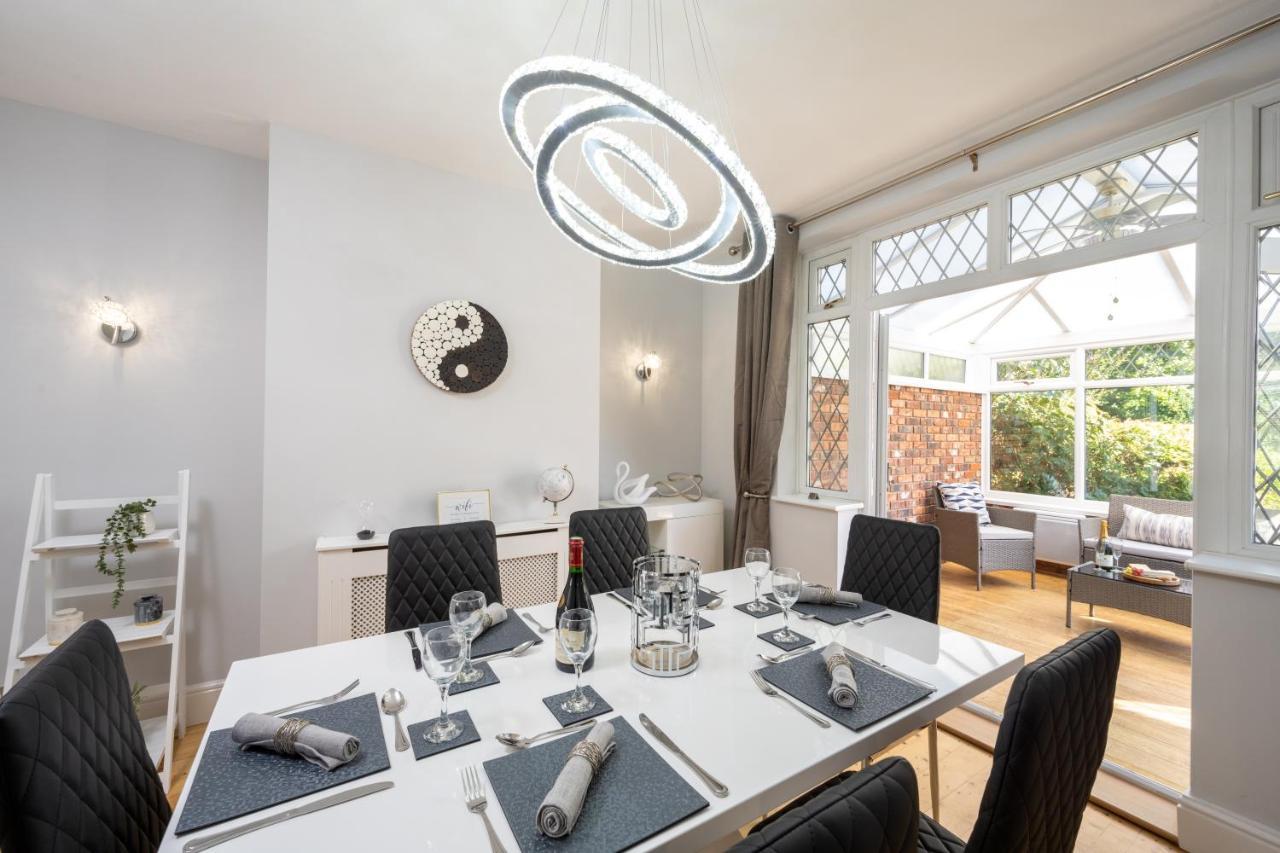 Mulberry House - Luxurious And Modern 4-Bed In Solihull Near Nec,Jlr, Airport, Resorts World, Hs2 Dış mekan fotoğraf
