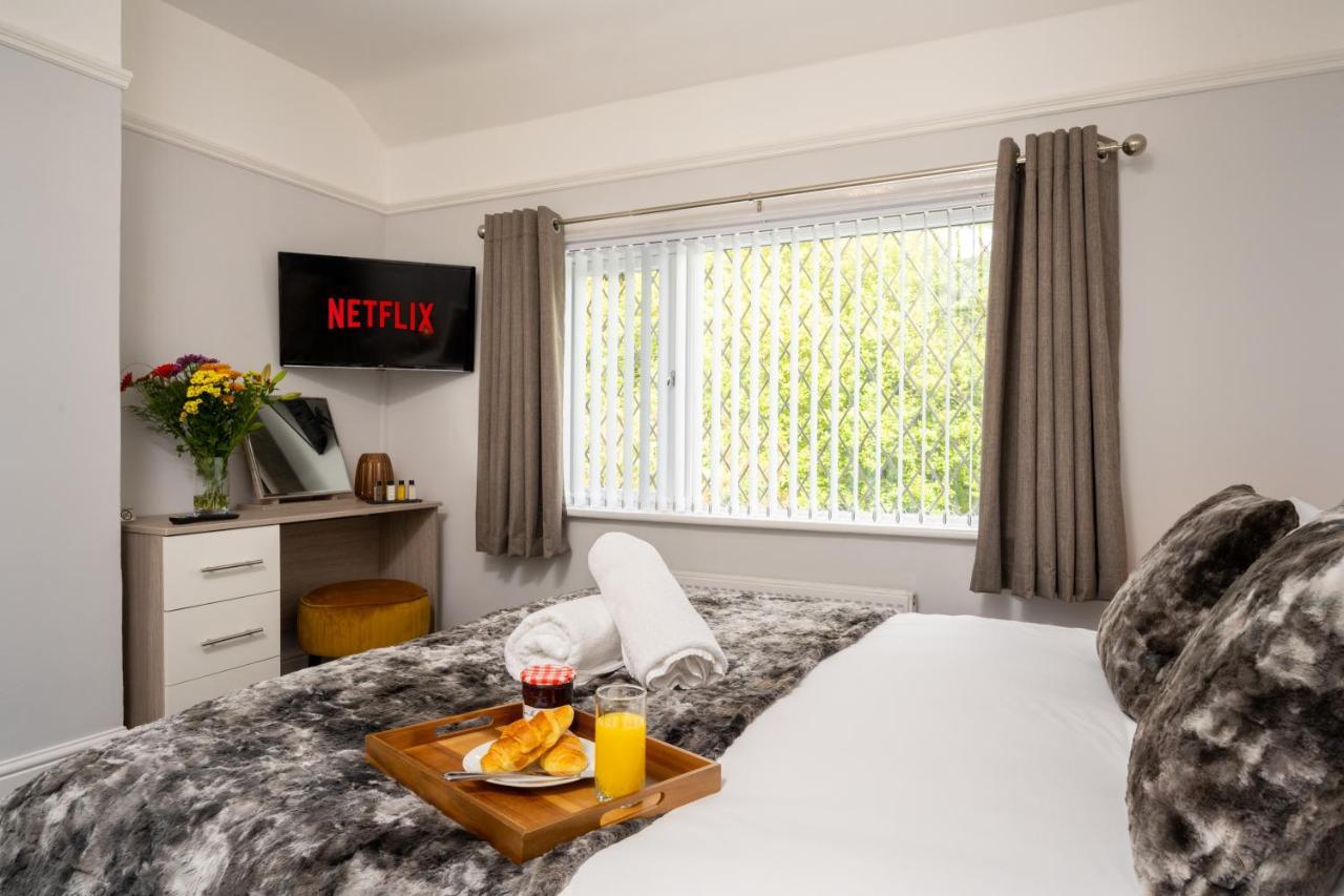 Mulberry House - Luxurious And Modern 4-Bed In Solihull Near Nec,Jlr, Airport, Resorts World, Hs2 Dış mekan fotoğraf