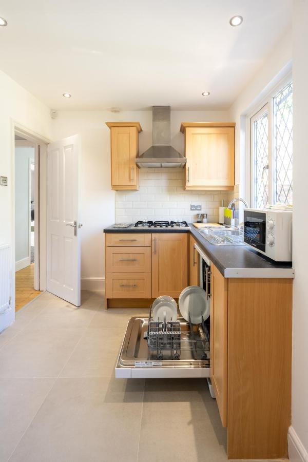 Mulberry House - Luxurious And Modern 4-Bed In Solihull Near Nec,Jlr, Airport, Resorts World, Hs2 Dış mekan fotoğraf